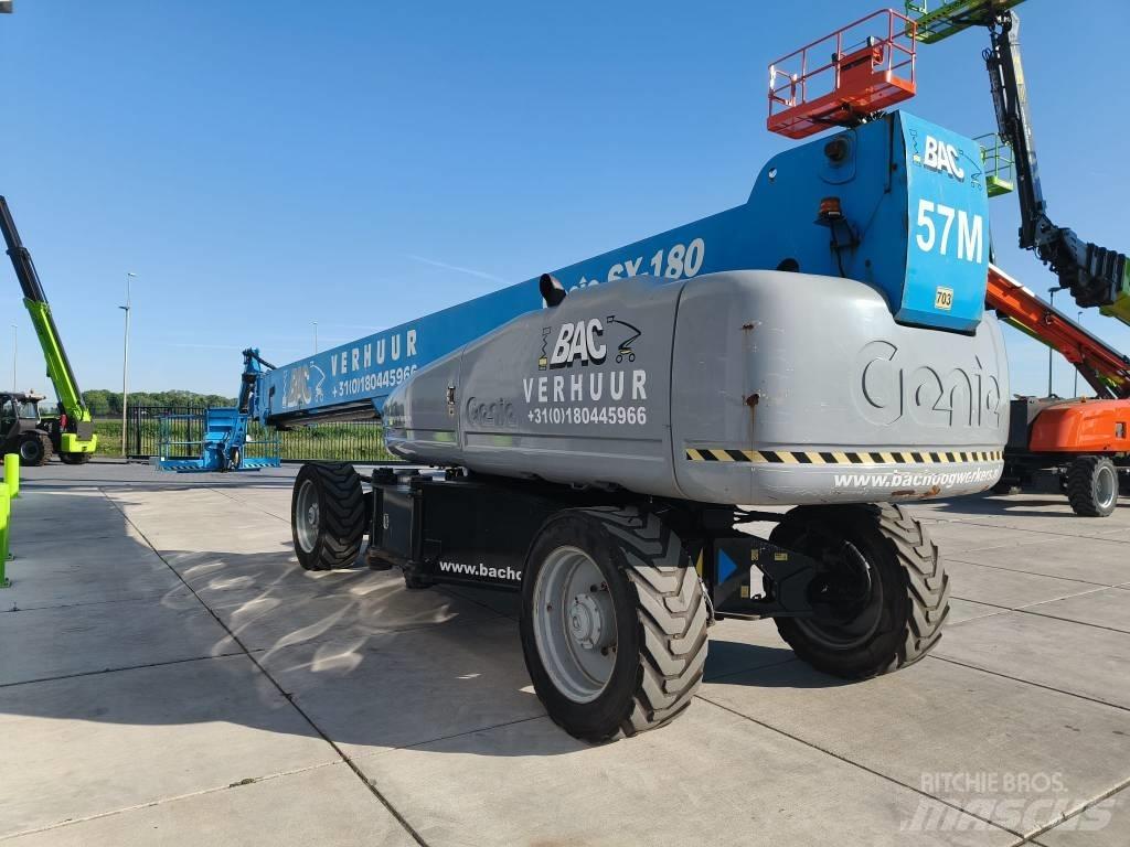 Genie SX 180 Teleskopske dvižne ploščadi