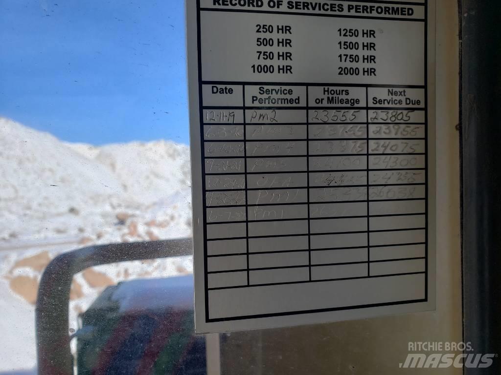 CAT D10R Buldožerji goseničarji