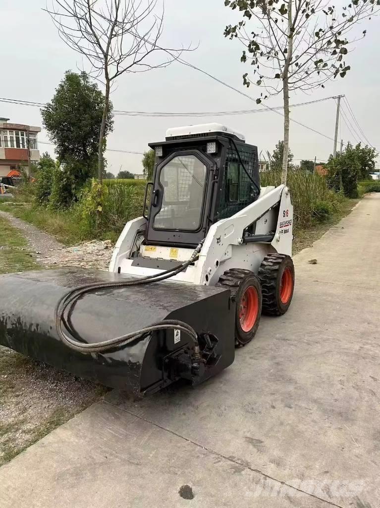 Bobcat S 16 Skid steer mini nakladalci