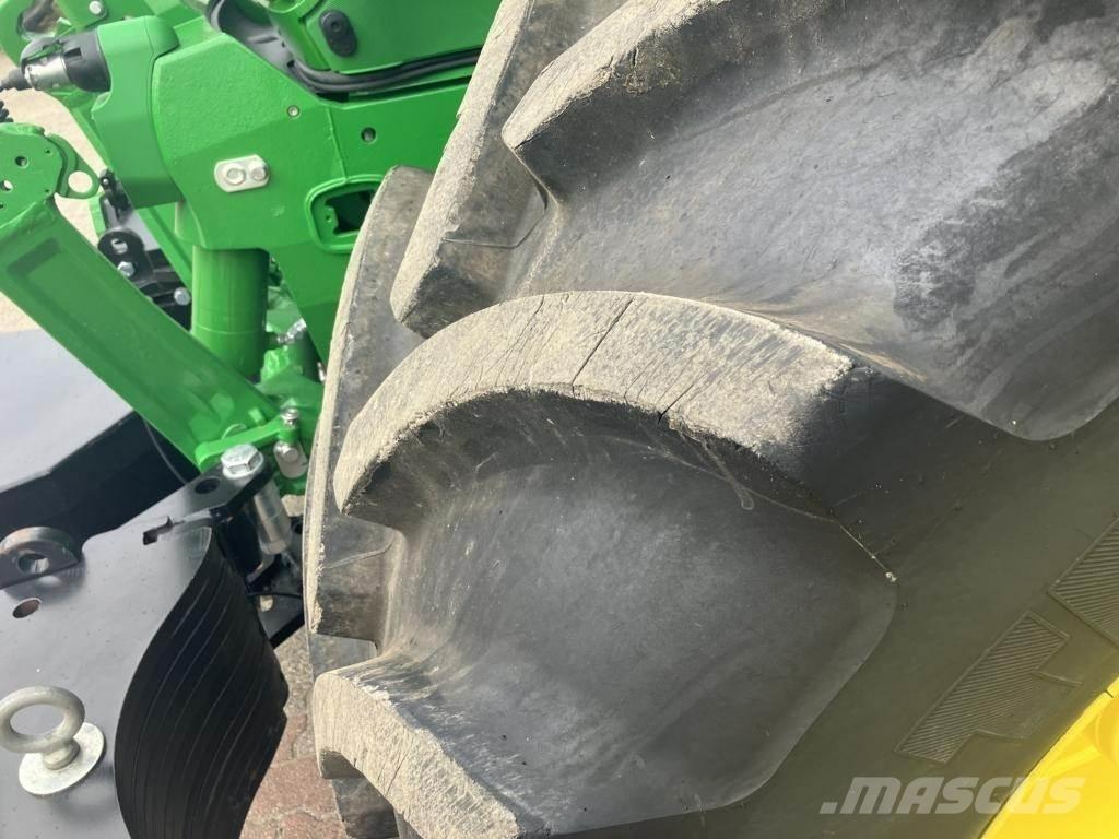John Deere 6M250 Traktorji