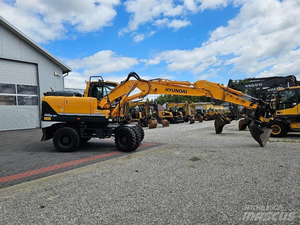 Hyundai 140 W 9 A Bagri na kolesih