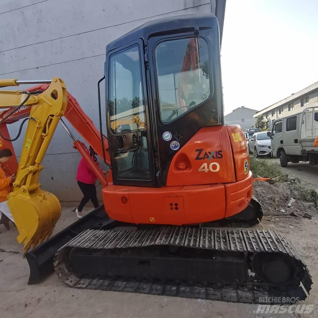 Hitachi ZX 40 U Mini bagri <7t