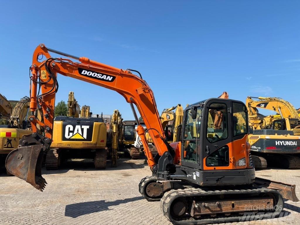 Doosan DX 80 R Midi bagri 7t – 12t