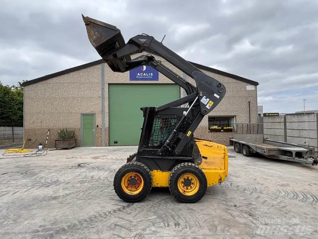 New Holland LS160 Skid steer mini nakladalci