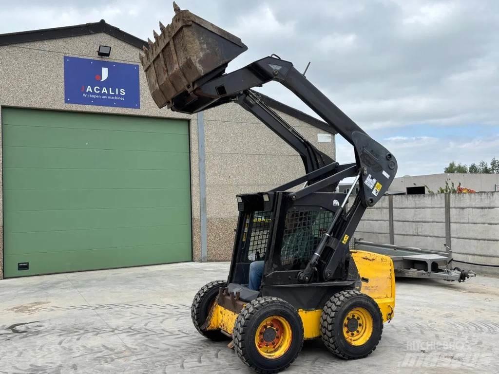 New Holland LS160 Skid steer mini nakladalci