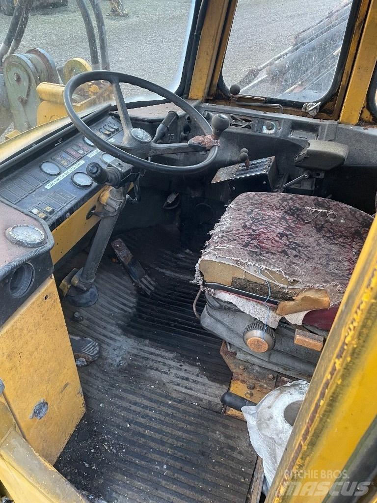 Volvo L90 Kolesni nakladalci