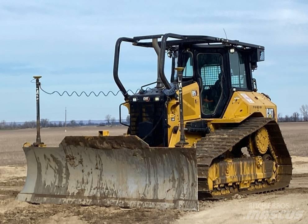 CAT D 5 LGP Buldožerji goseničarji