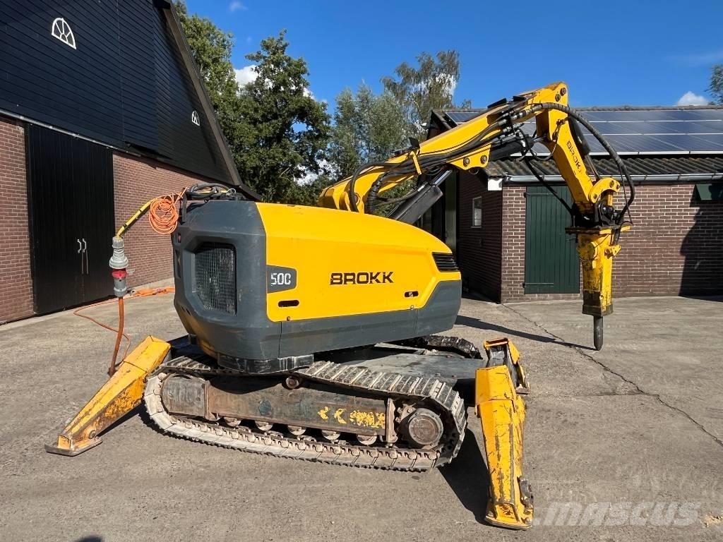 Brokk 500 Posebni bagri