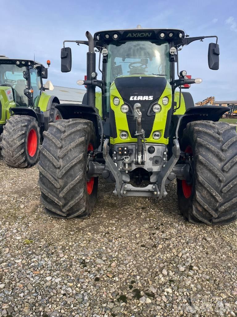 CLAAS AXION 870 Traktorji