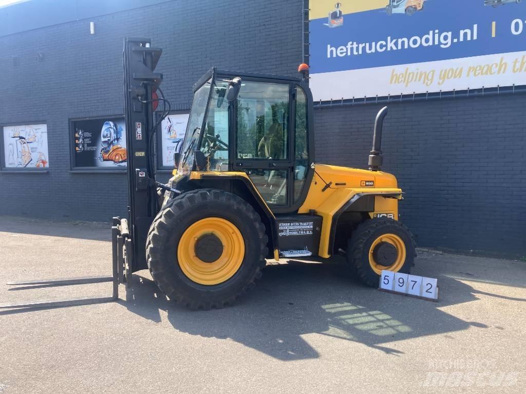 JCB 930-4 Terenski viličar