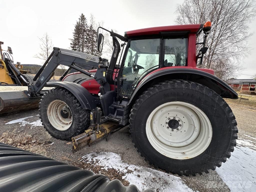 Valtra T 202 Traktorji