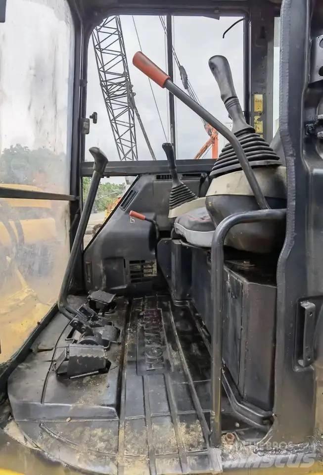 Komatsu PC 35 Mini bagri <7t