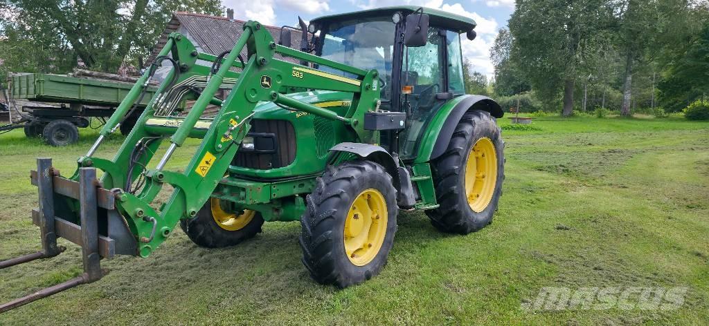 John Deere 5070 M Traktorji