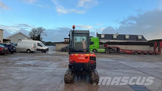 Kubota U 27-4 Mini bagri <7t