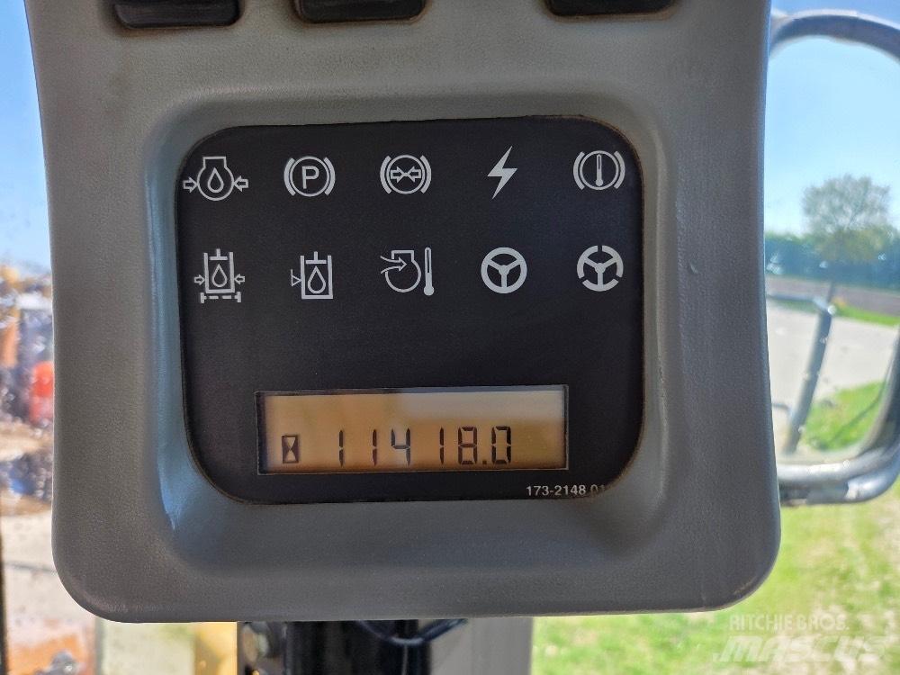 CAT 962H Kolesni nakladalci