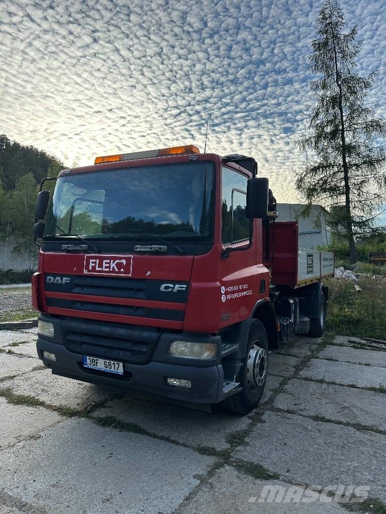 DAF CF 75.310 Tovornjaki z žerjavom