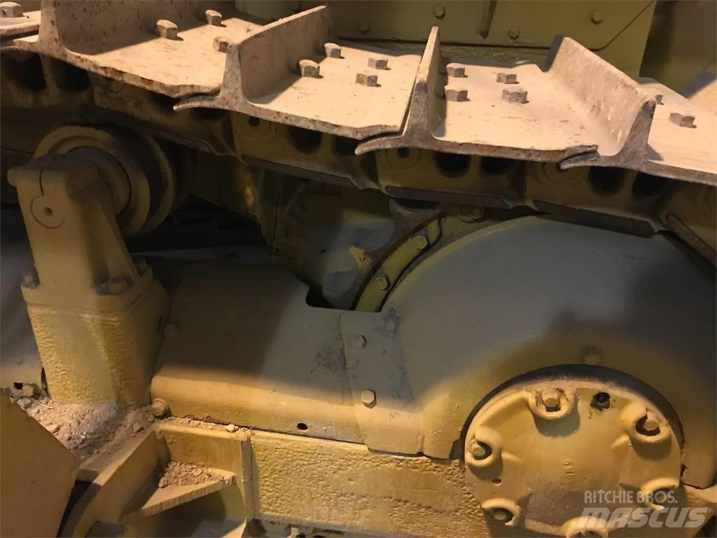 CAT D 6 C Buldožerji za polaganje cevi