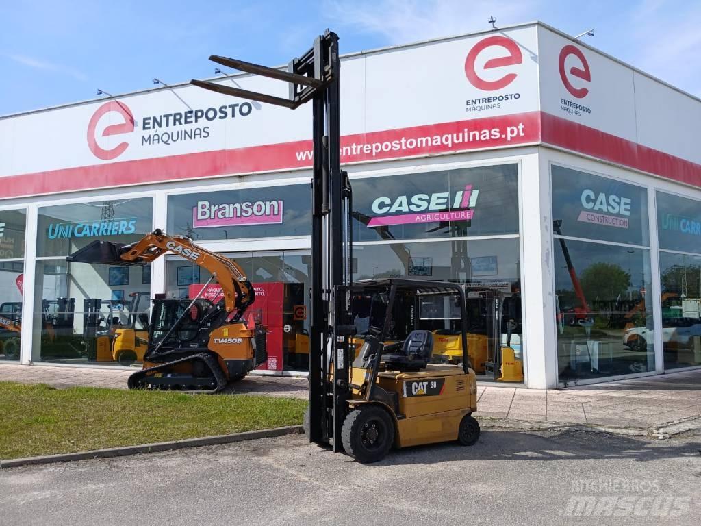 CAT EP 30 K PAC Električni viličarji