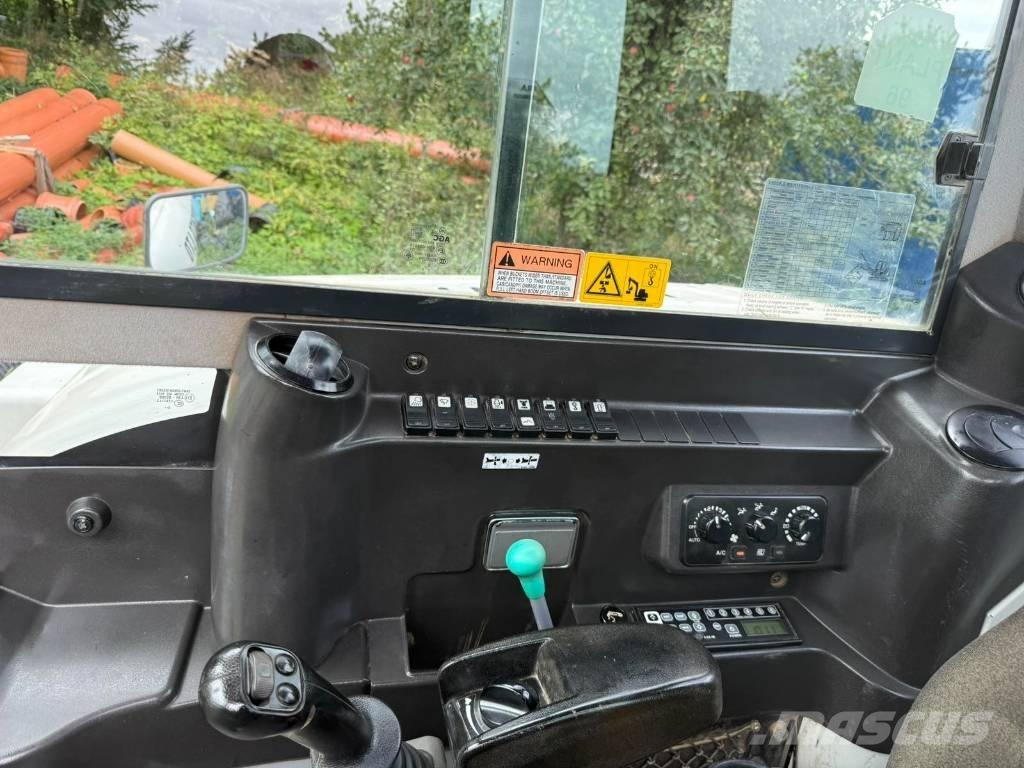 Takeuchi TB 290 Midi bagri 7t – 12t