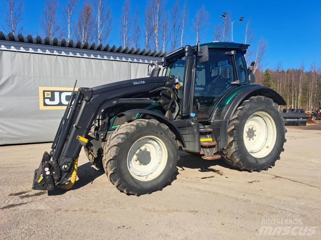 Valtra N 154 E Traktorji