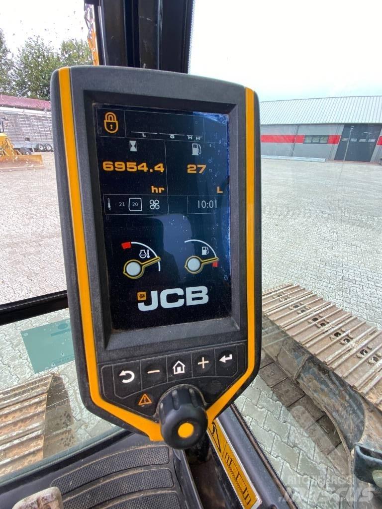JCB JS 220 LC Bagri goseničarji