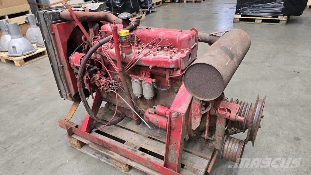 IHC D-310 F2 Motorji
