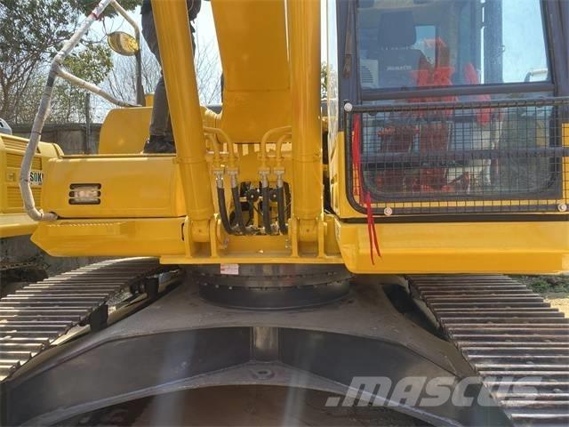 Komatsu PC 220-8 Bagri goseničarji