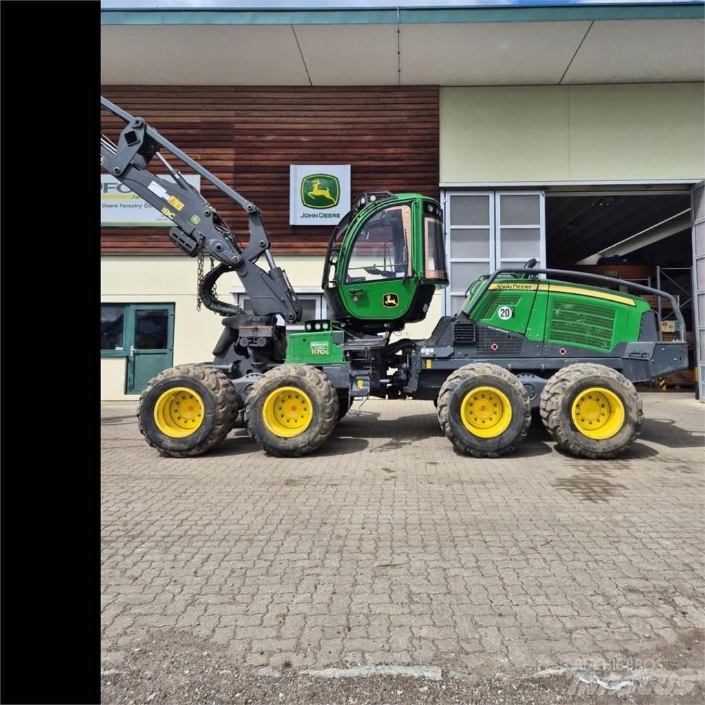 John Deere 1170 G Harvesterji