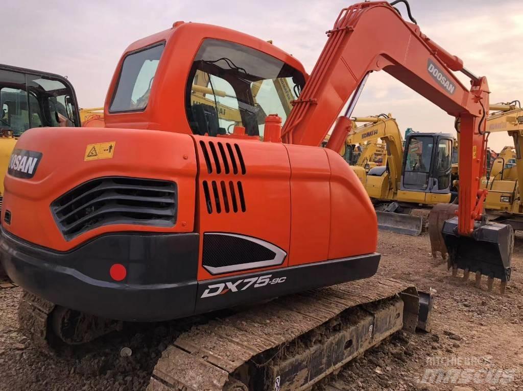 Doosan 75-9c Bagri goseničarji