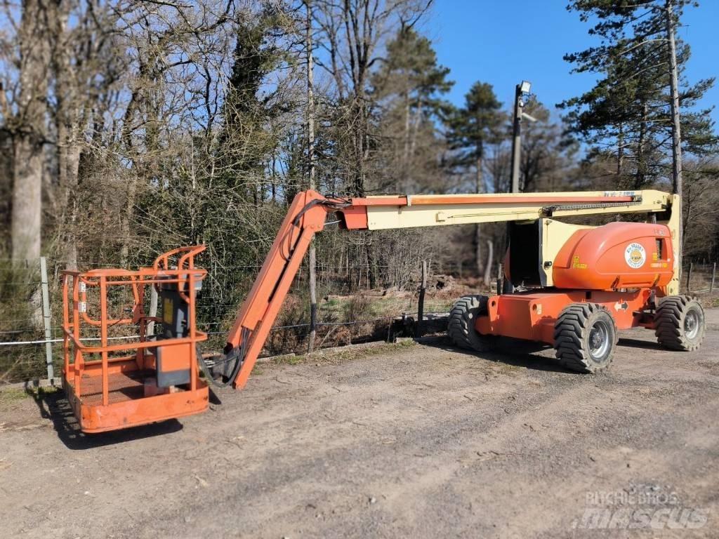 JLG 800 AJ Zglobne dvižne ploščadi