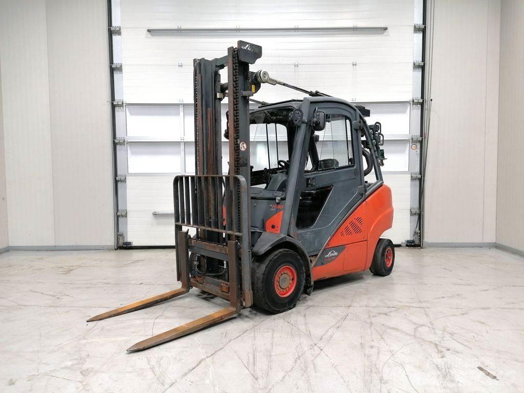 Linde H30D-02 Dizelski viličarji