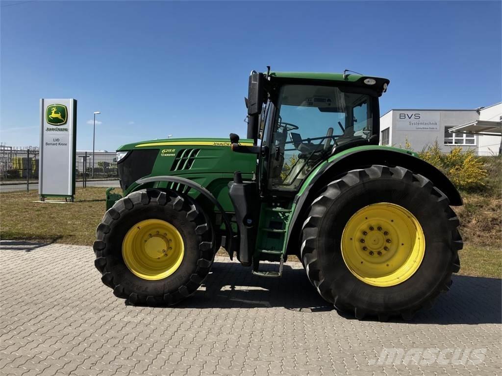 John Deere 6215R Traktorji
