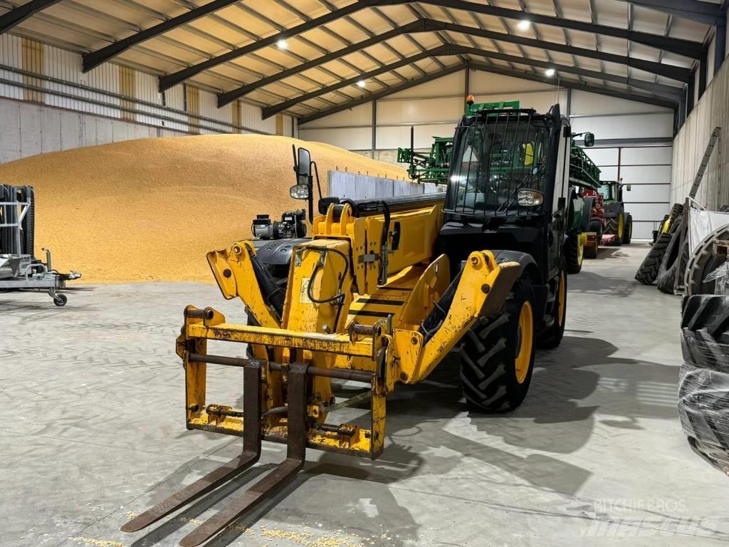 JCB 535-140 Teleskopski viličarji
