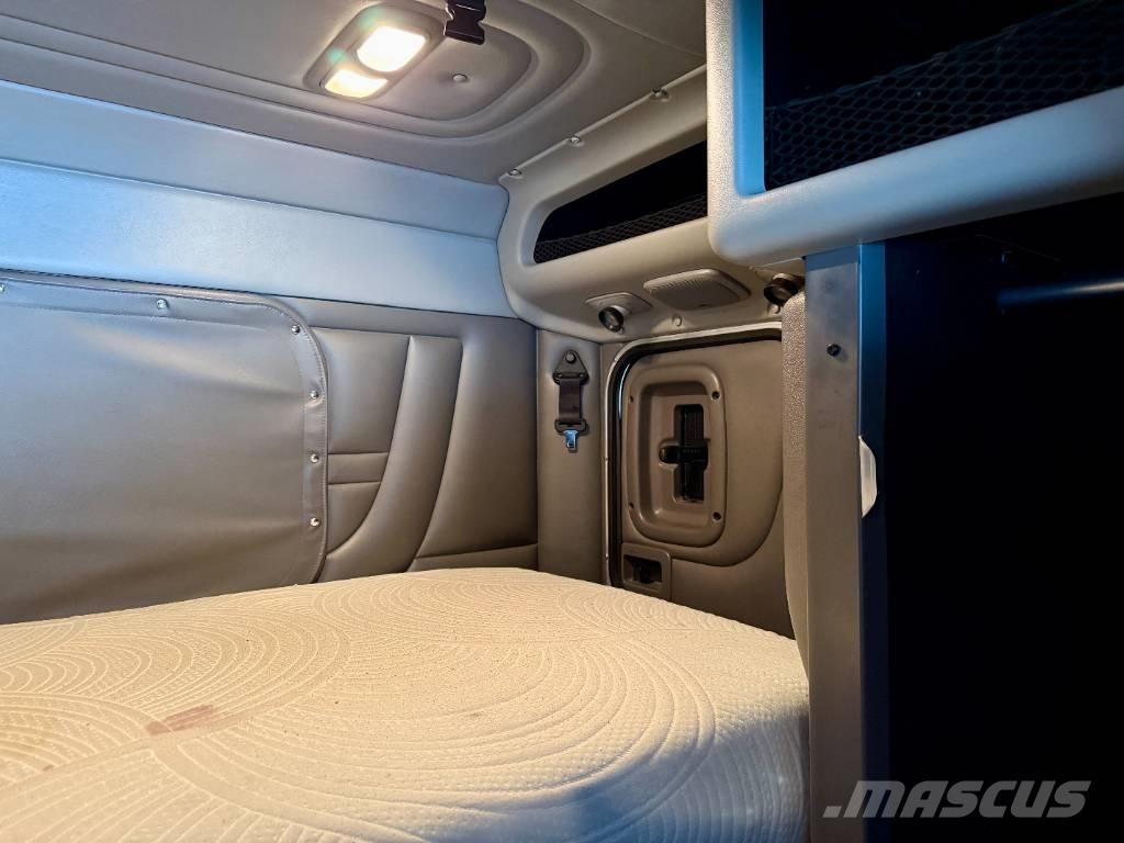 Peterbilt 389 Vlačilci