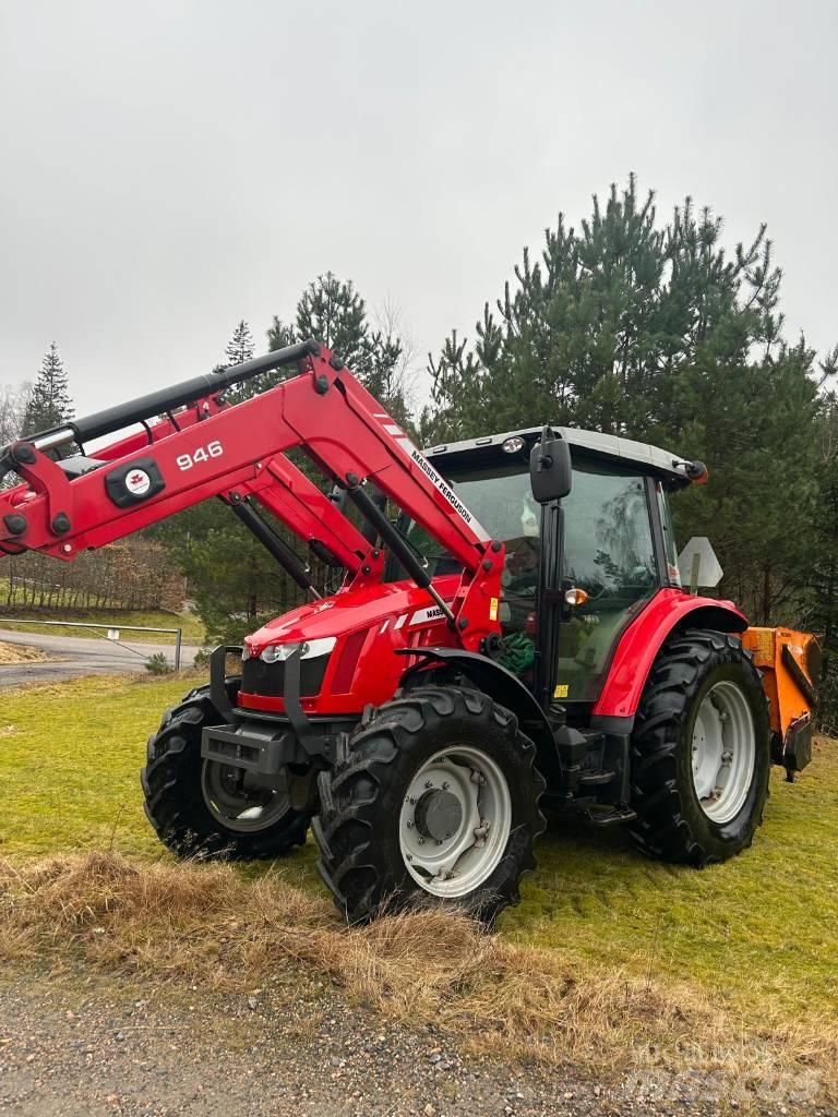 Massey Ferguson 5609 Traktorji