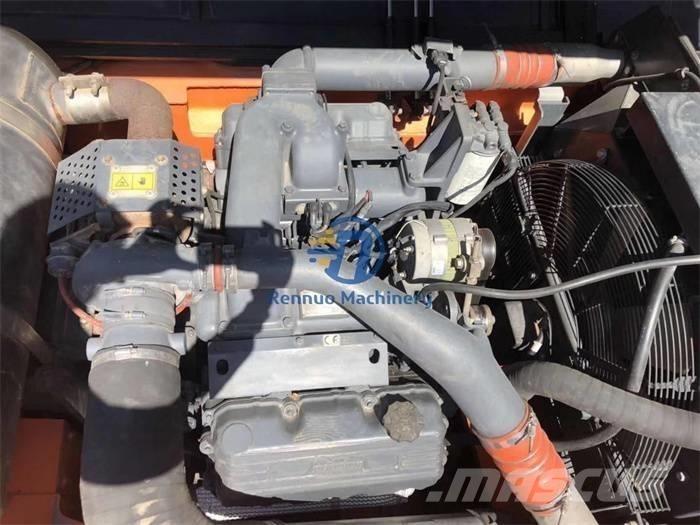 Doosan DX 500LC Bagri goseničarji