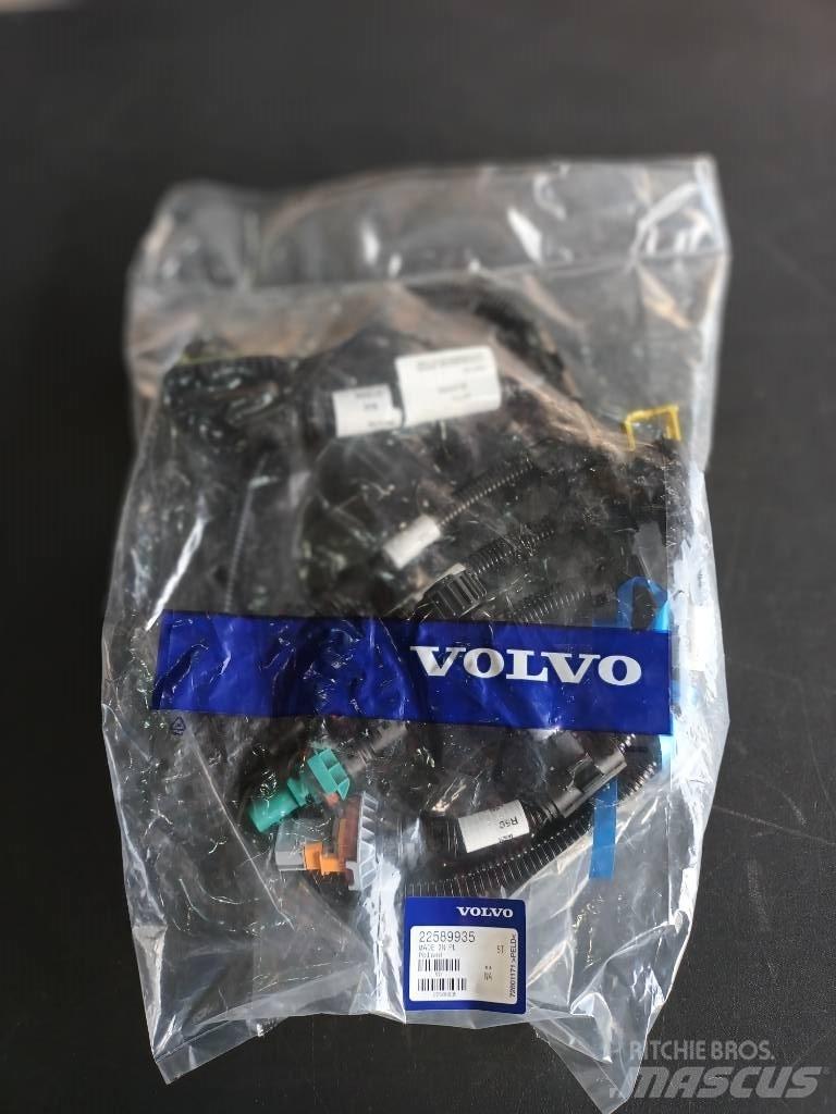 Volvo WIRES 22589935 Elektronika