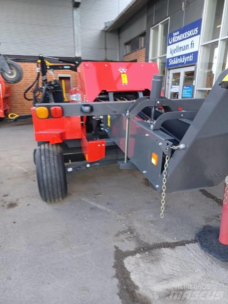 Massey Ferguson 1840 Balirke (kvadratne bale)