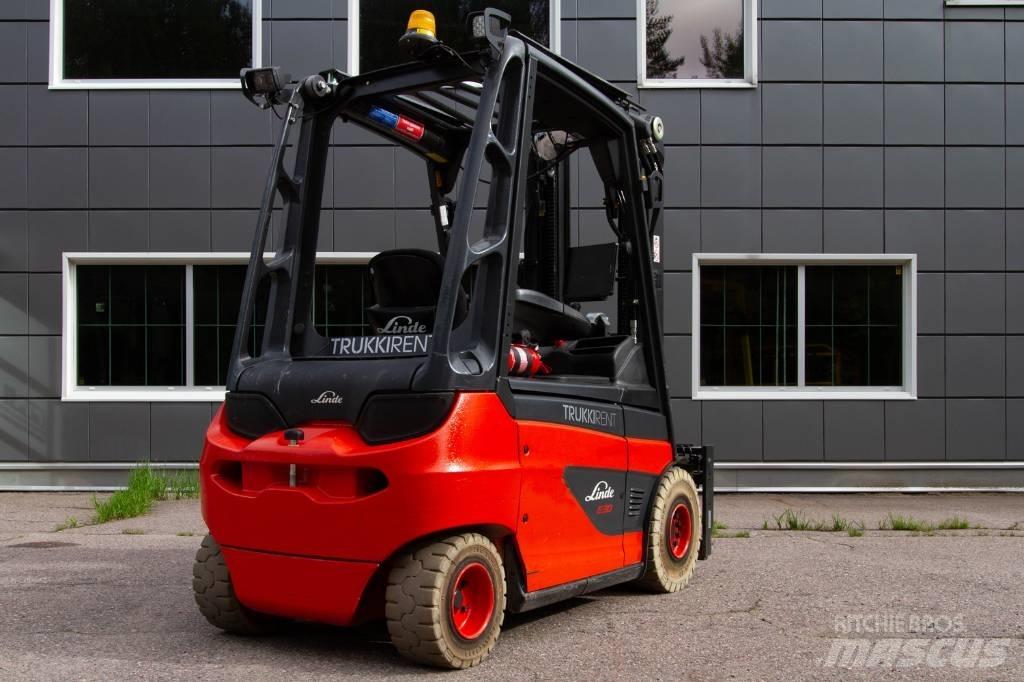 Linde E30-01 Električni viličarji