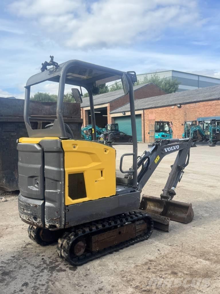 Volvo EC 15 Mini bagri <7t