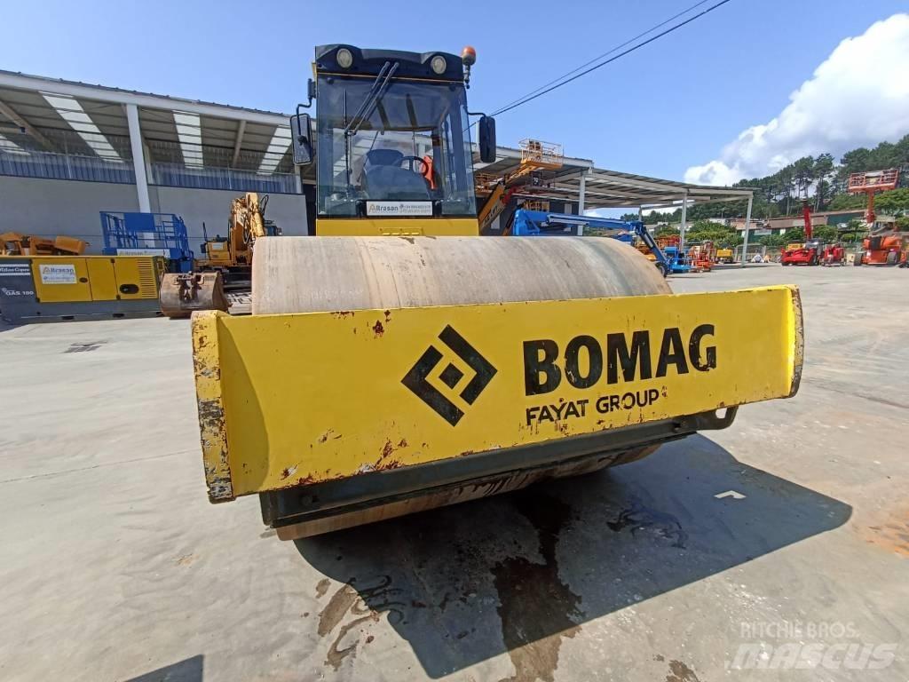 Bomag BW 219 D H-4 Kompaktorji tal