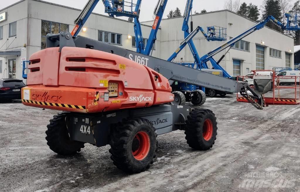 SkyJack SJ 66 T Zglobne dvižne ploščadi