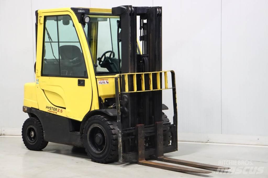 Hyster H2.5FT Plinski viličarji