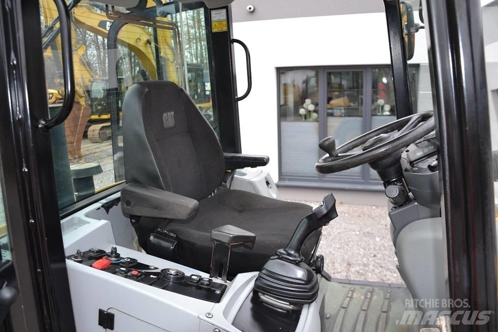 CAT 908 H 2 Kolesni nakladalci