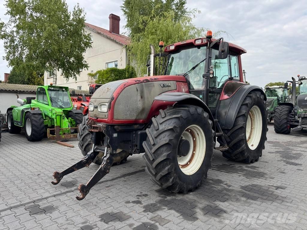 Valtra T160 HiTECH Traktorji