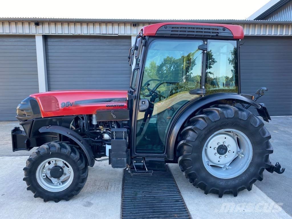 Case IH Quantum 95 V Traktorji