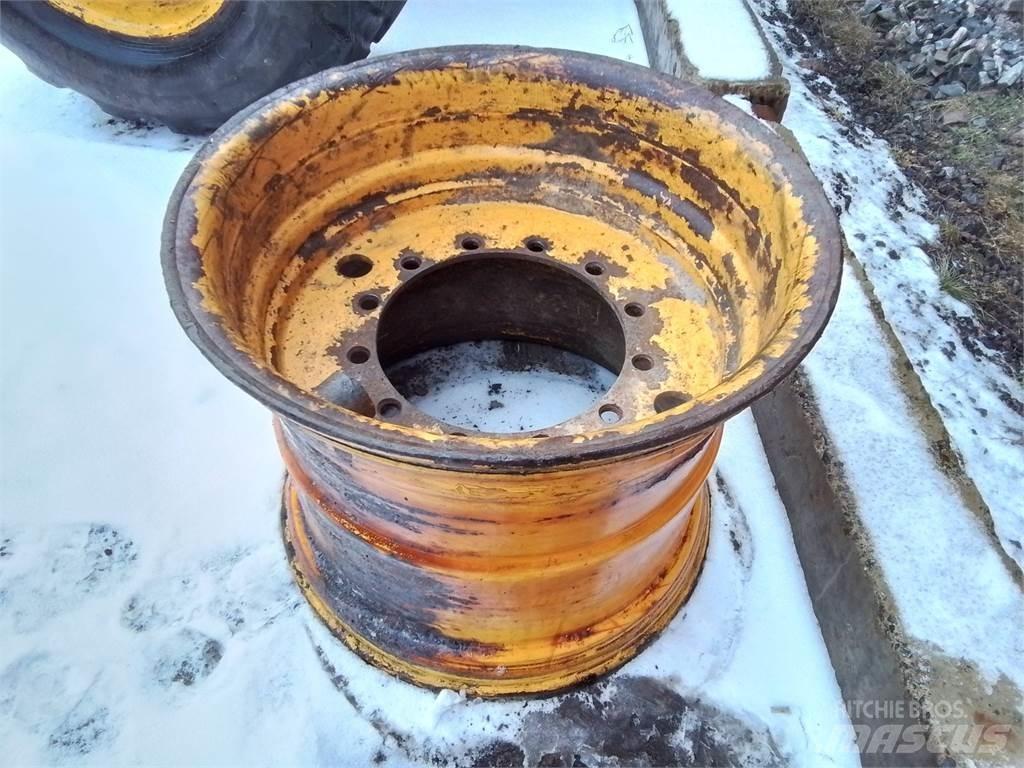 Rottne H20 24x30,5 Gume, kolesa in platišča