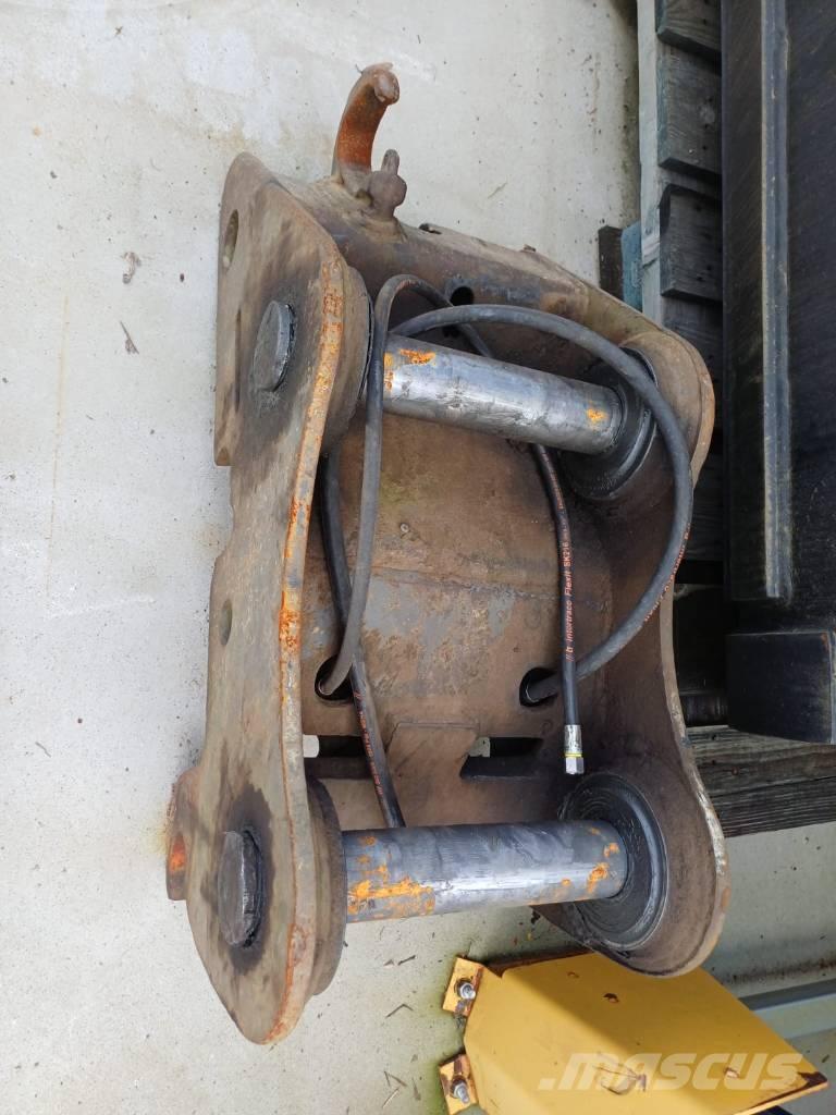 Volvo EW 160 B Bagri na kolesih