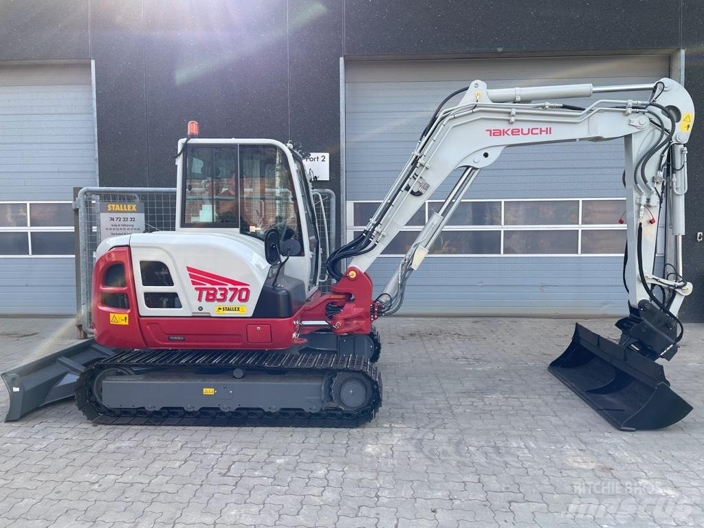 Takeuchi TB370 Mini bagri <7t