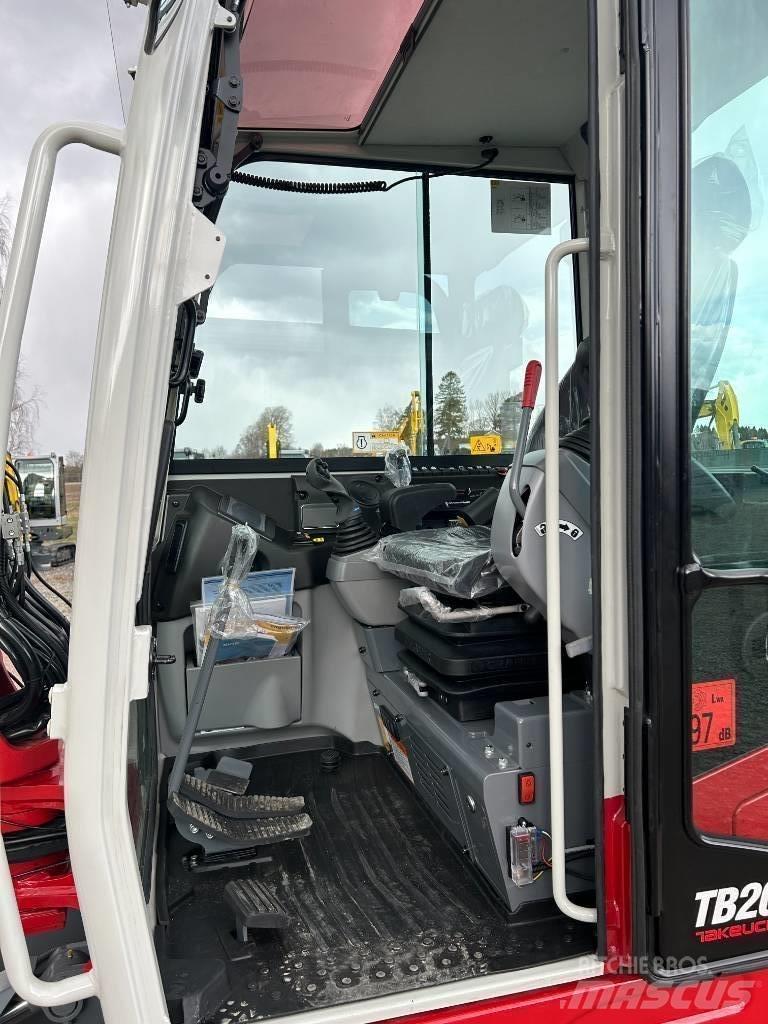 Takeuchi TB260 Mini bagri <7t